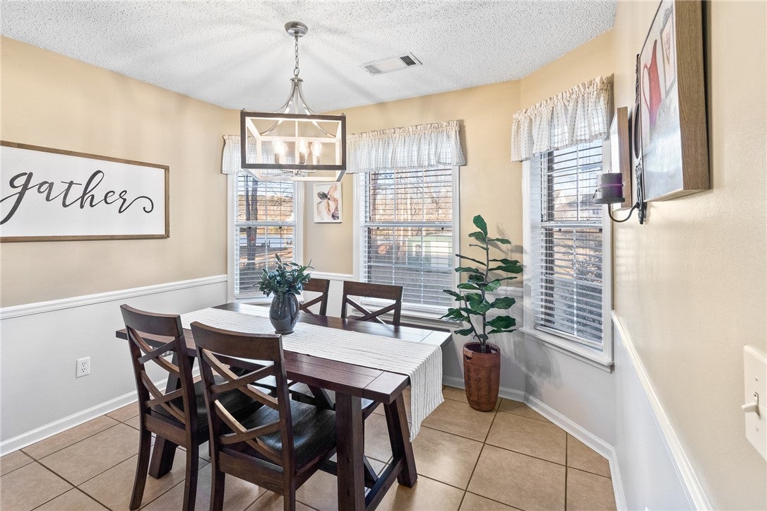 2007 Rocky Brook Road Opelika, AL 36801 - Photo 2 of 22 Gallery Image 2