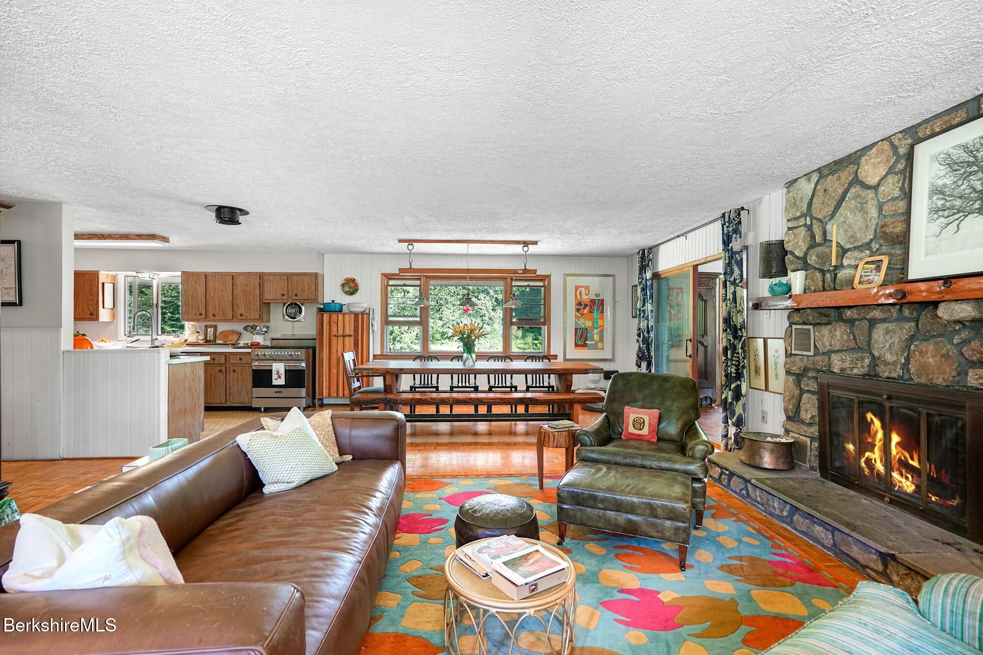 715 Main Road Monterey, MA 01245 - Photo 4 of 28 GREAT ROOM