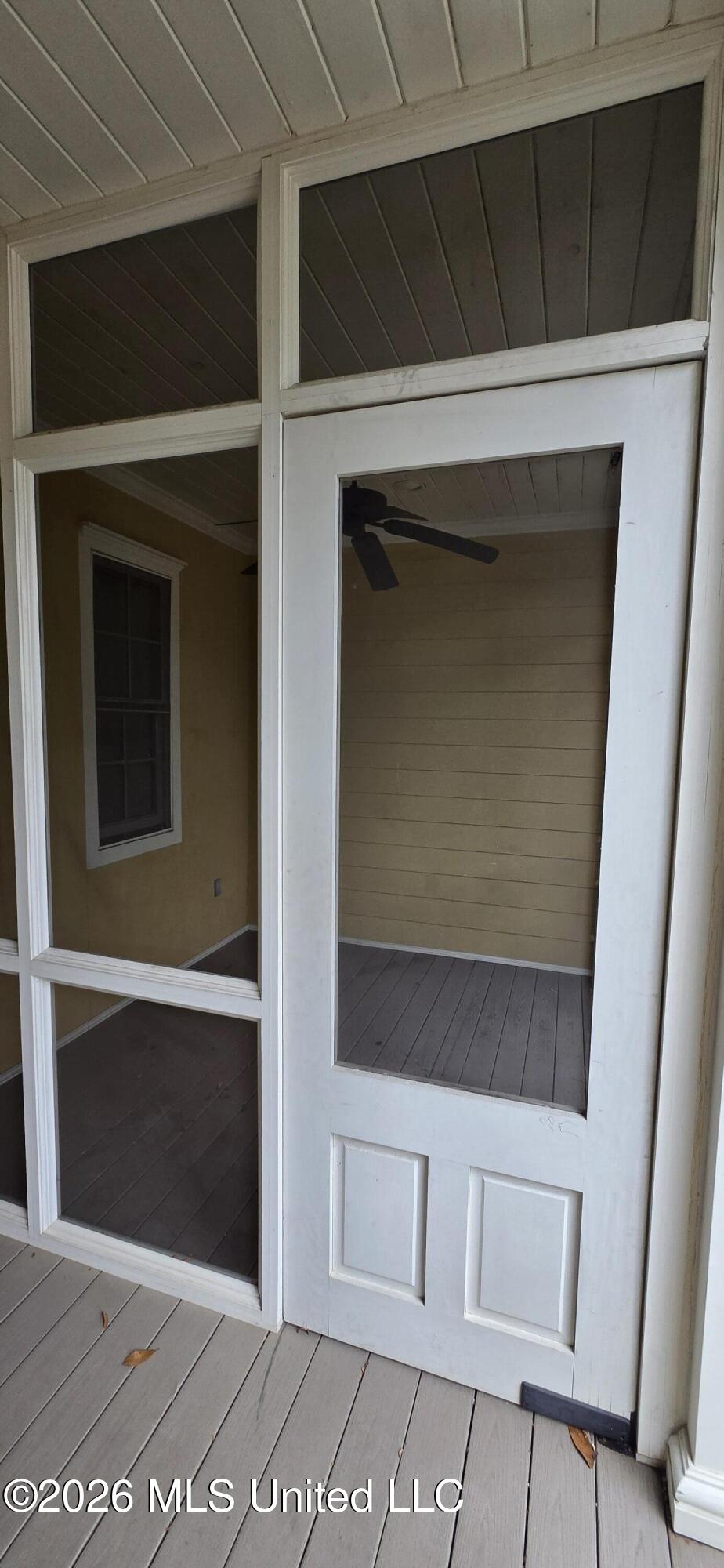 710 Manship Street Jackson, MS 39202 - Photo 4 of 63 20260827_124547
