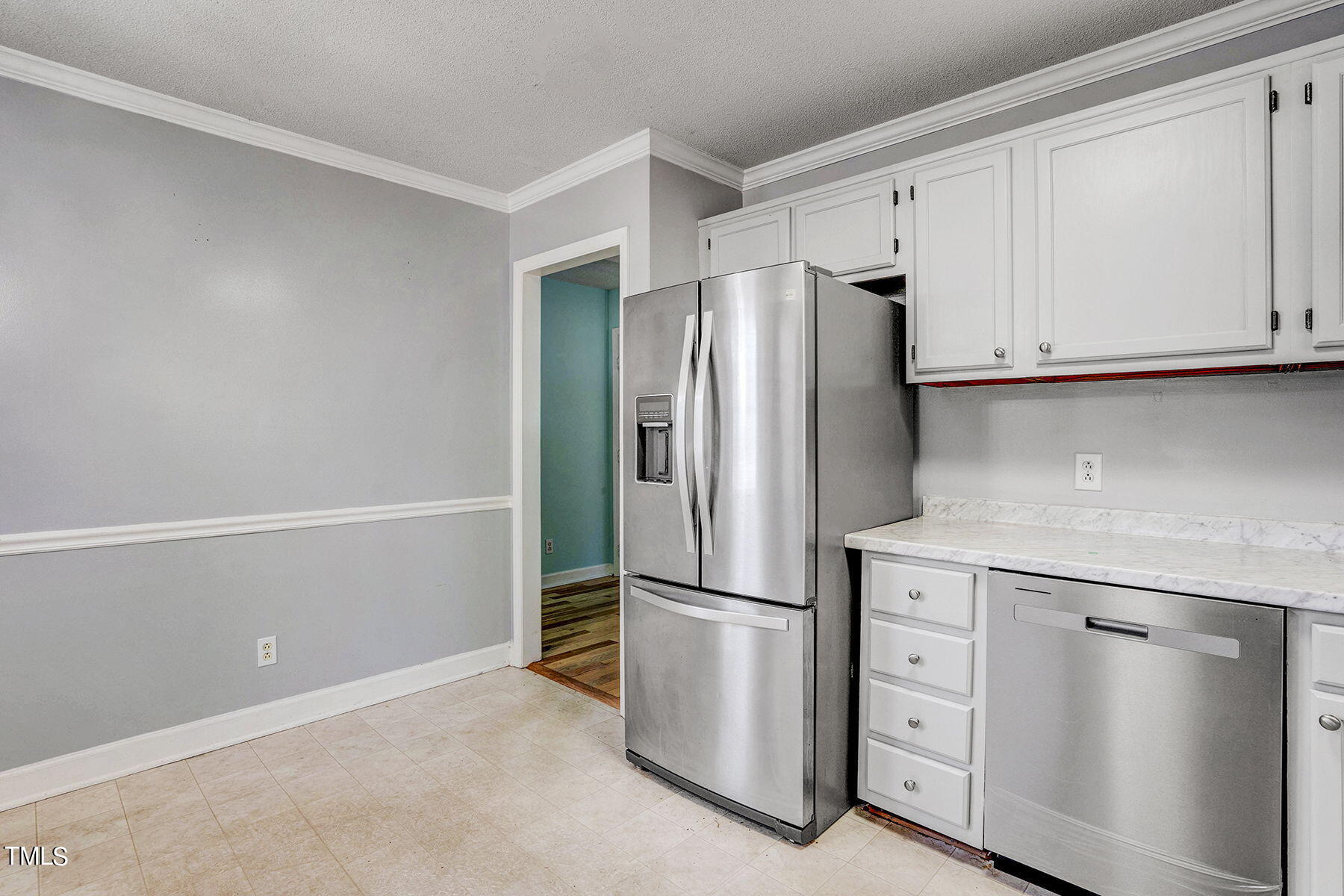 4604 Hollirose Place Raleigh, NC 27616 - Photo 10 of 26 10-web-or-mls-4604 Hollirose Pl-18