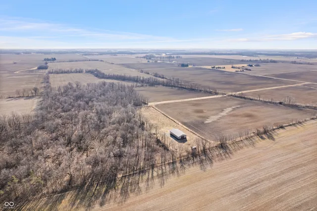 $485,000 | 8112 West County Road 1000 North, Jamestown, IN 46147