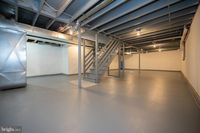 $574,500 | 1053 East Niels Lane, West Chester, PA 19382