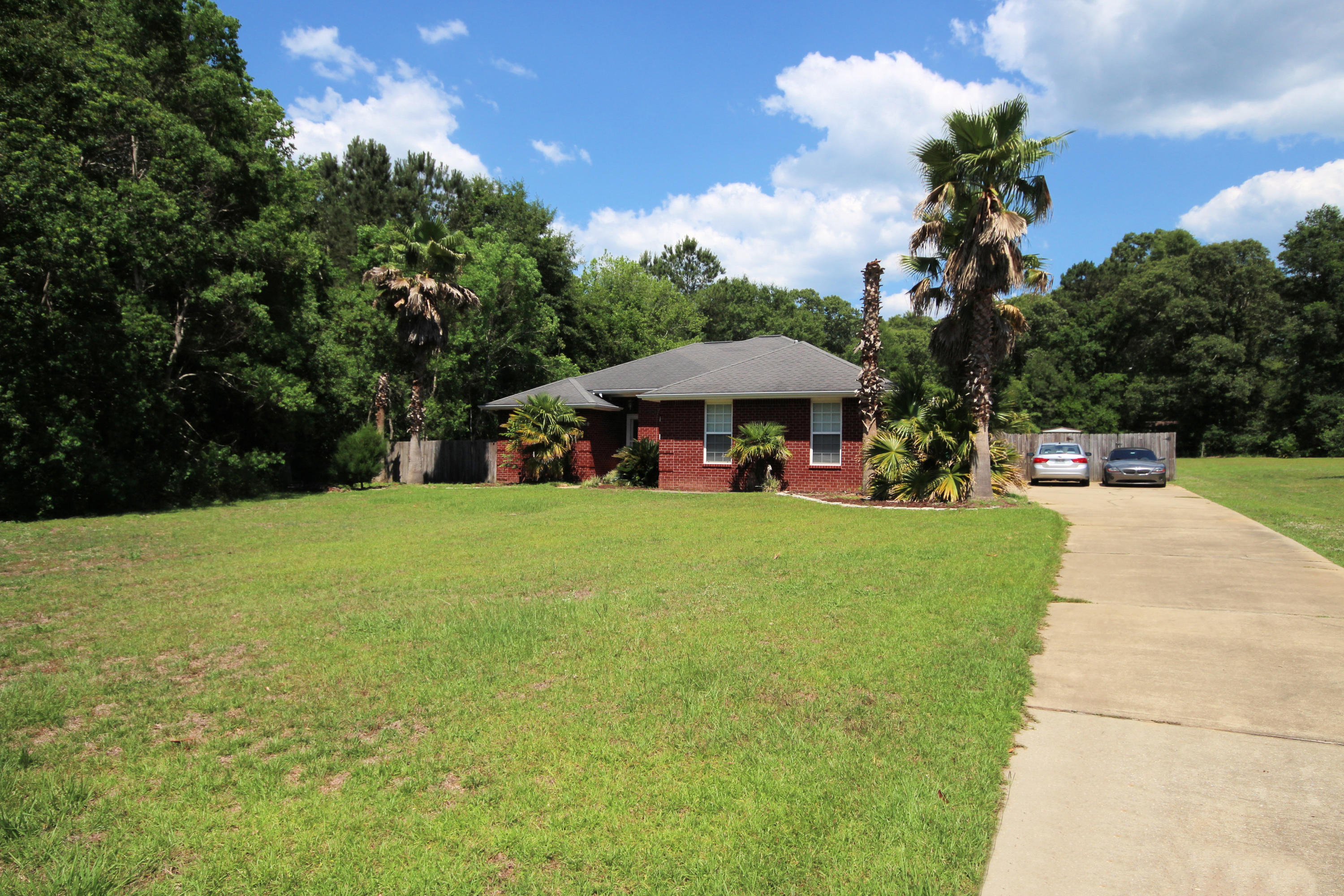5819 Roberts Road Crestview, FL 32536 - Photo 4 of 36 a view of outdoor space yard and patio