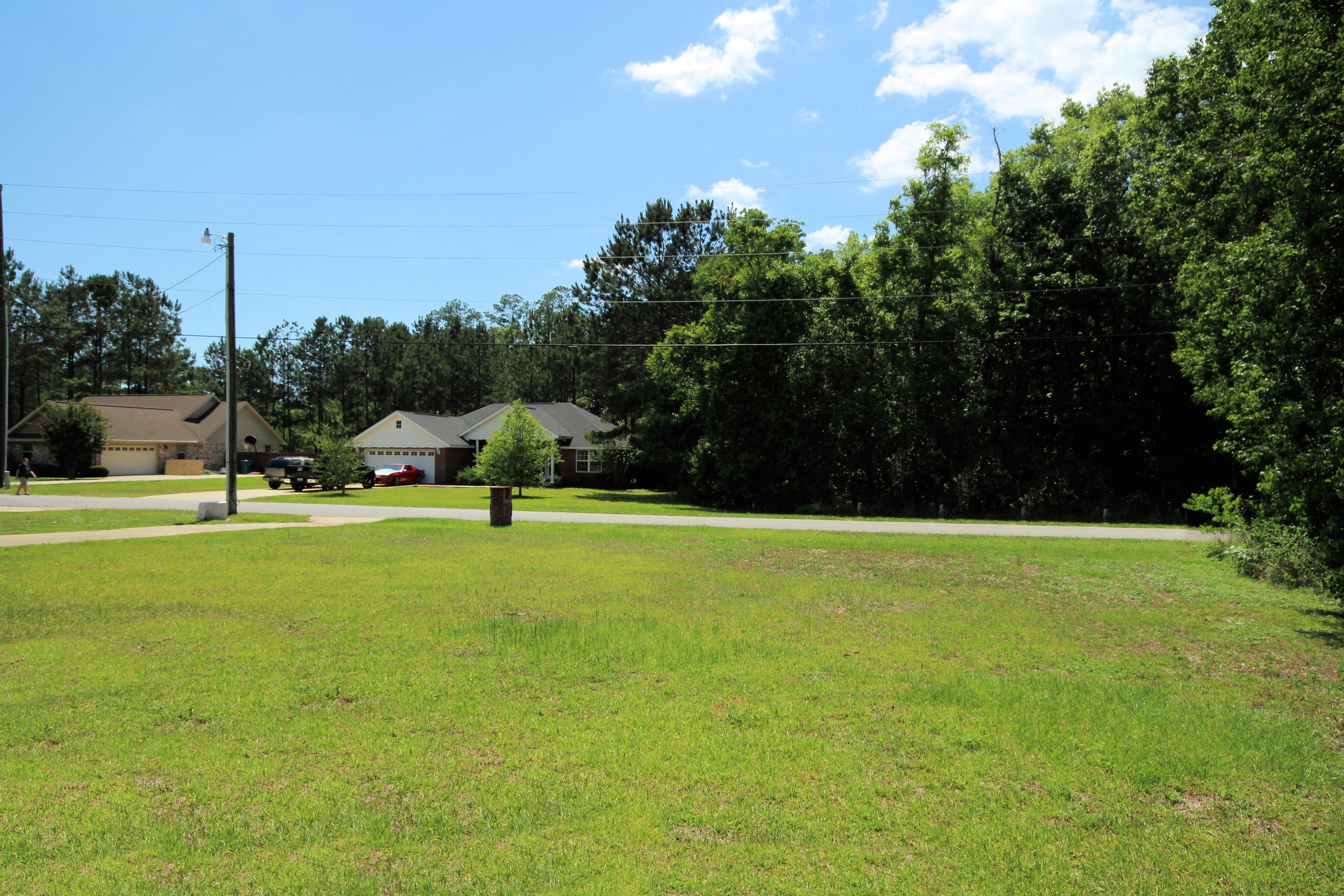 5819 Roberts Road Crestview, FL 32536 - Photo 5 of 36 a view of a park