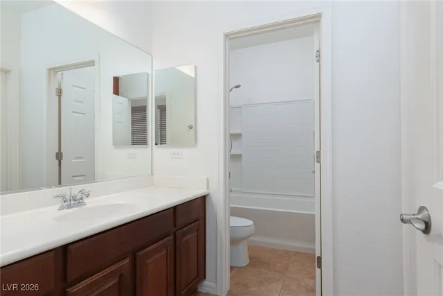 $2,395 | 4063 Russian Rider Drive, Las Vegas, NV 89122