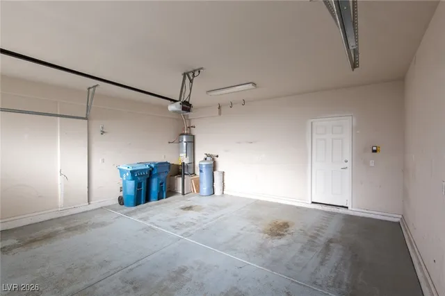 $2,395 | 4063 Russian Rider Drive, Las Vegas, NV 89122