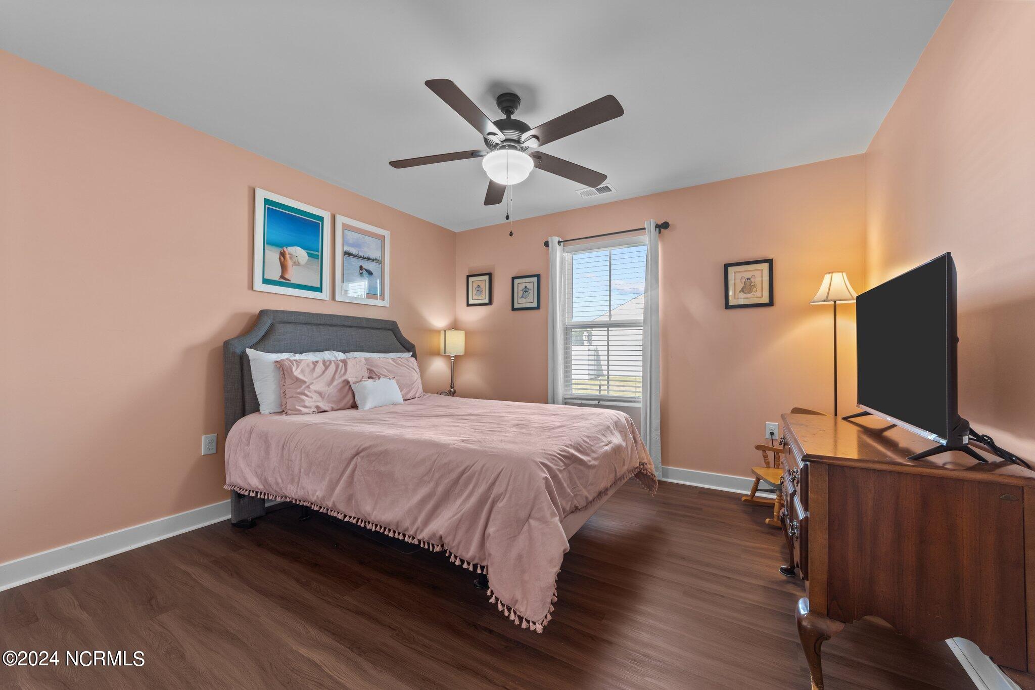 123 Hidden View Loop Moyock, NC 27958 - Photo 23 of 36 Bedroom 2
