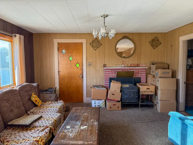 $207,000 | 41 Wyman Hill Road, Rumford, ME 04276