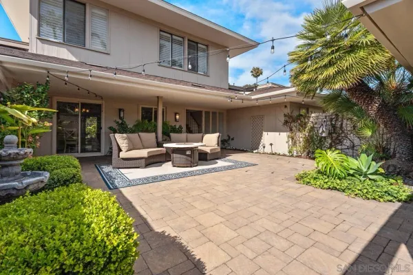 $1,611,000 | 129 Cancha De Golf, Rancho Santa Fe, CA 92091