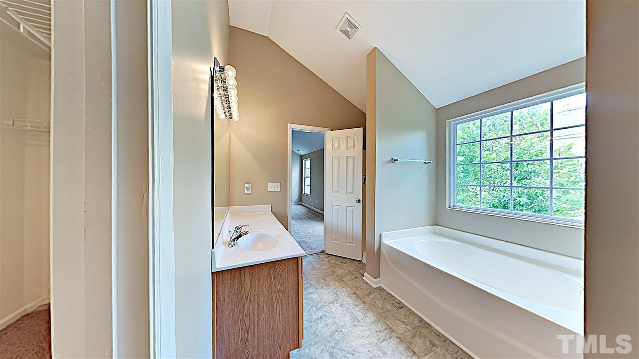 4254 Dalcross Road Raleigh, NC 27610 - Photo 9 of 18