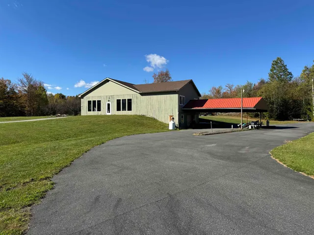 $375,000 | 1781 Vermont Rte 100, Hyde Park, VT 05655
