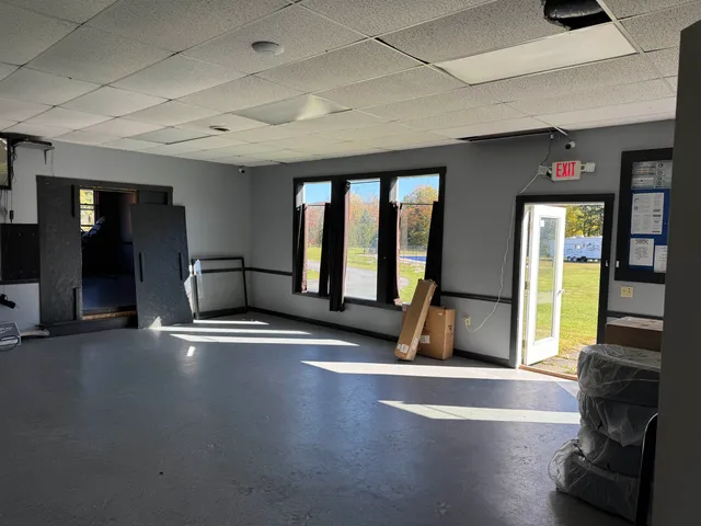 $375,000 | 1781 Vermont Rte 100, Hyde Park, VT 05655