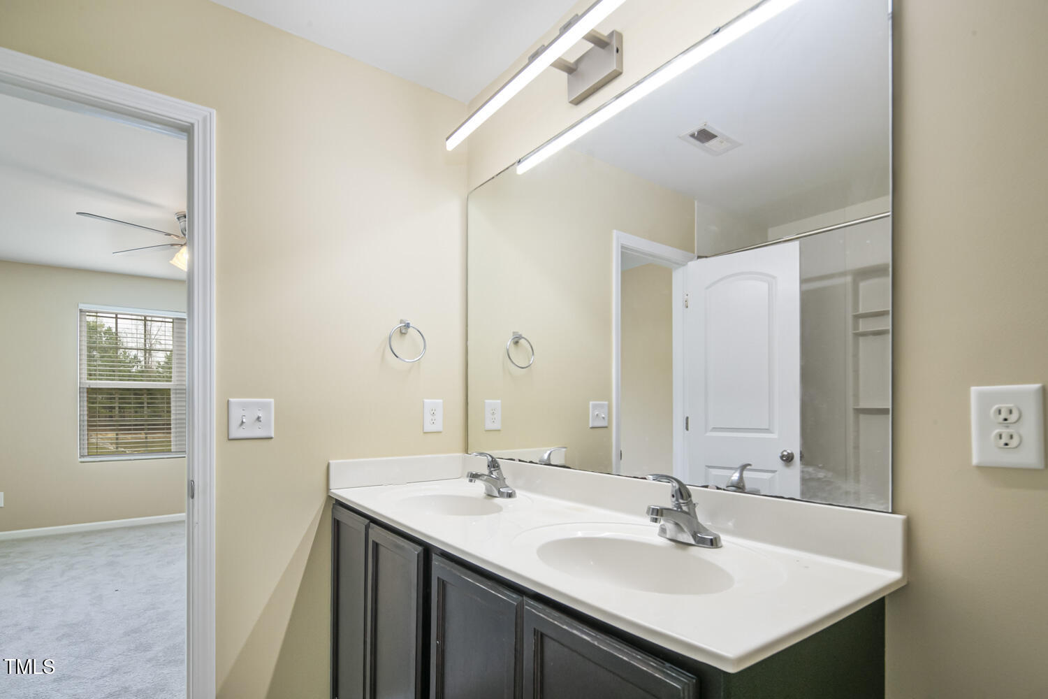 1536 Ricochet Drive Raleigh, NC 27610 - Photo 20 of 31 25