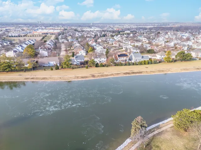 $359,000 | 2611 Kolby Court, Bloomington, IL 61704