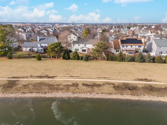 $359,000 | 2611 Kolby Court, Bloomington, IL 61704