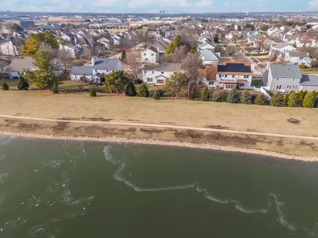 $359,000 | 2611 Kolby Court, Bloomington, IL 61704