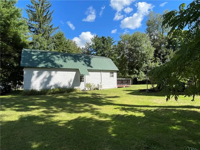 $250,000 | 232 Lake Shore Drive North, Maryland, NY 12116