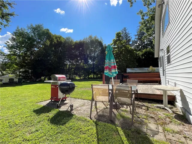 $250,000 | 232 Lake Shore Drive North, Maryland, NY 12116