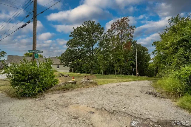 $550,000 | 1924 Jennifer Lynn Lane, Arnold, MO 63010