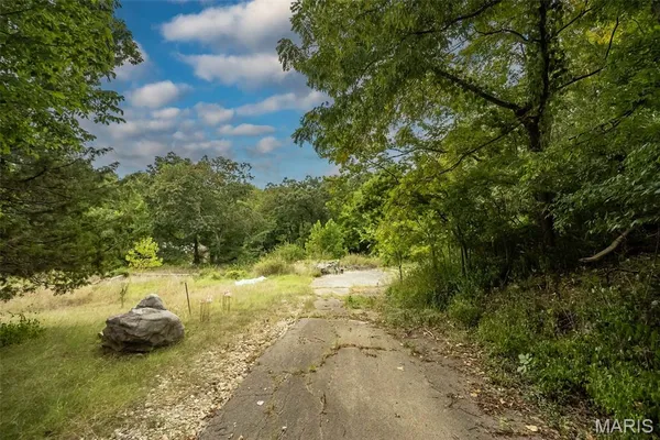 $550,000 | 1924 Jennifer Lynn Lane, Arnold, MO 63010