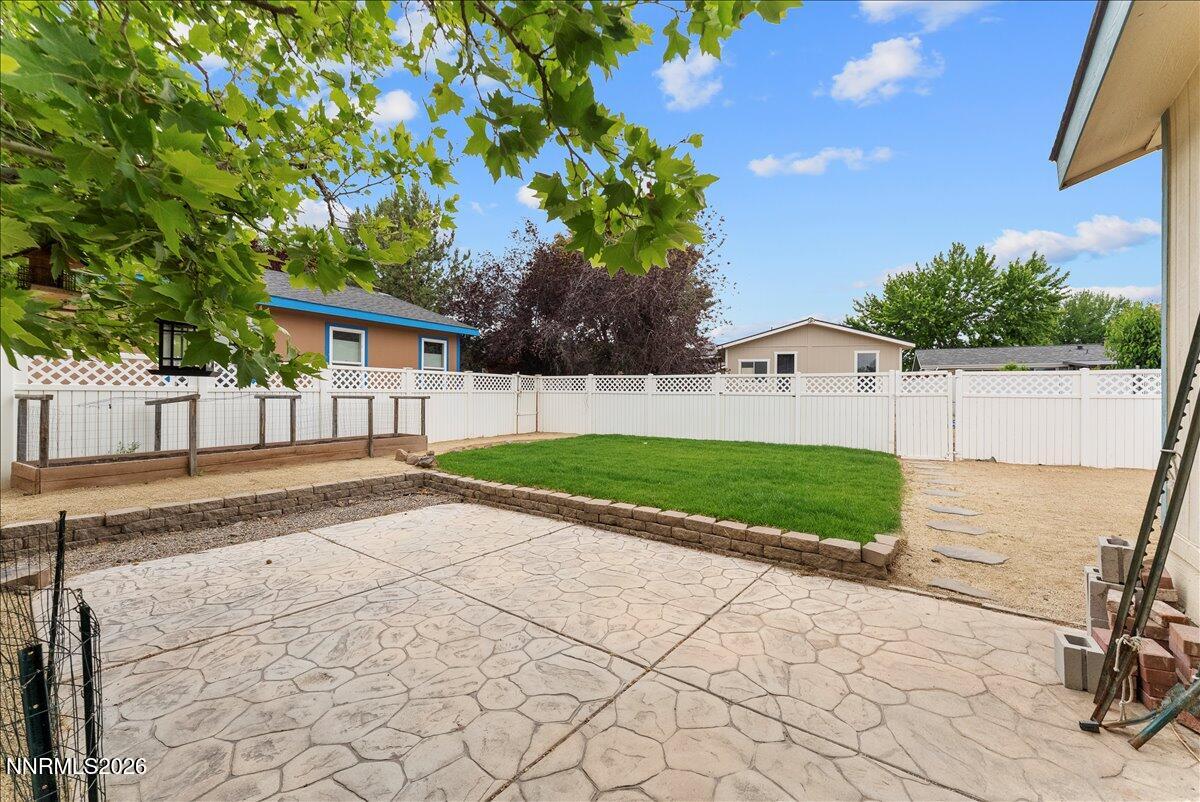 290 Rue De La Jaune Sparks, NV 89434 - Photo 2 of 35 28-290 Rue De La Jaune Sparks NV 89436 (