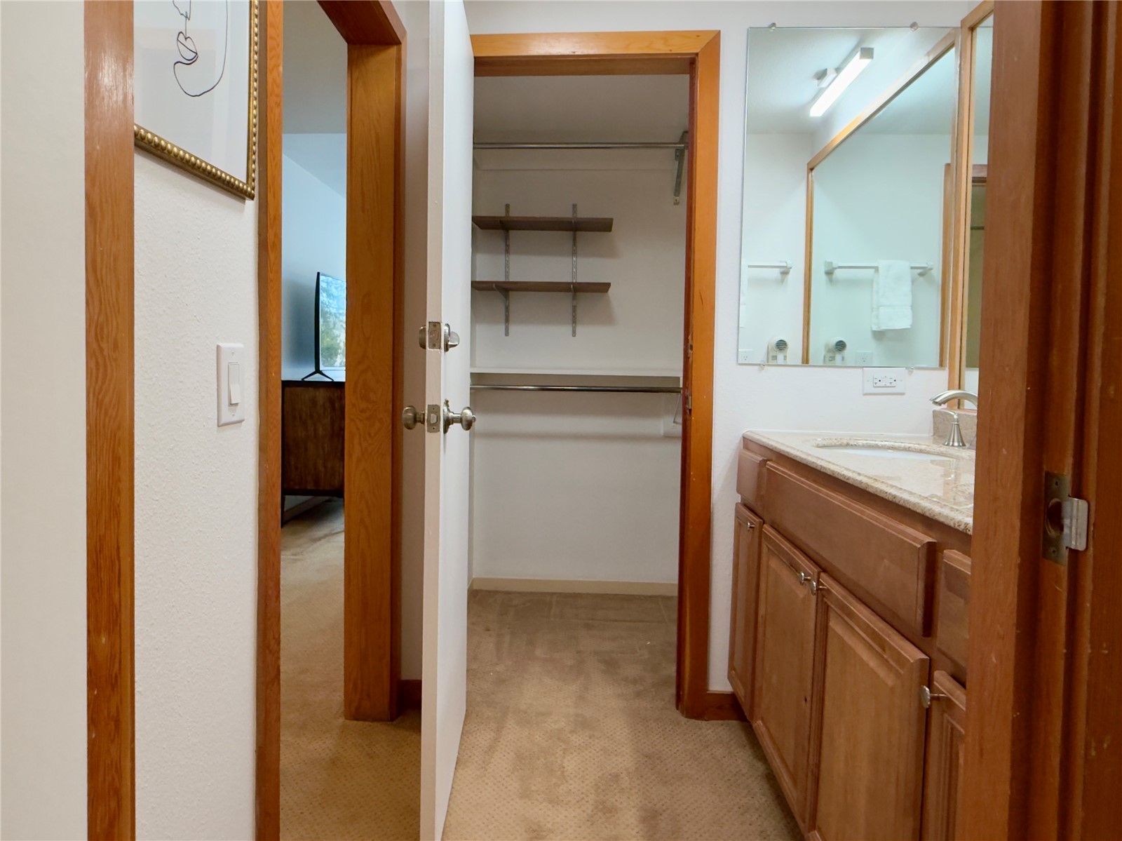 21640 Highway 6, Unit 2124 Keystone, CO 80435 - Photo 26 of 49 Primary Bath Suite and Walk-In Closet