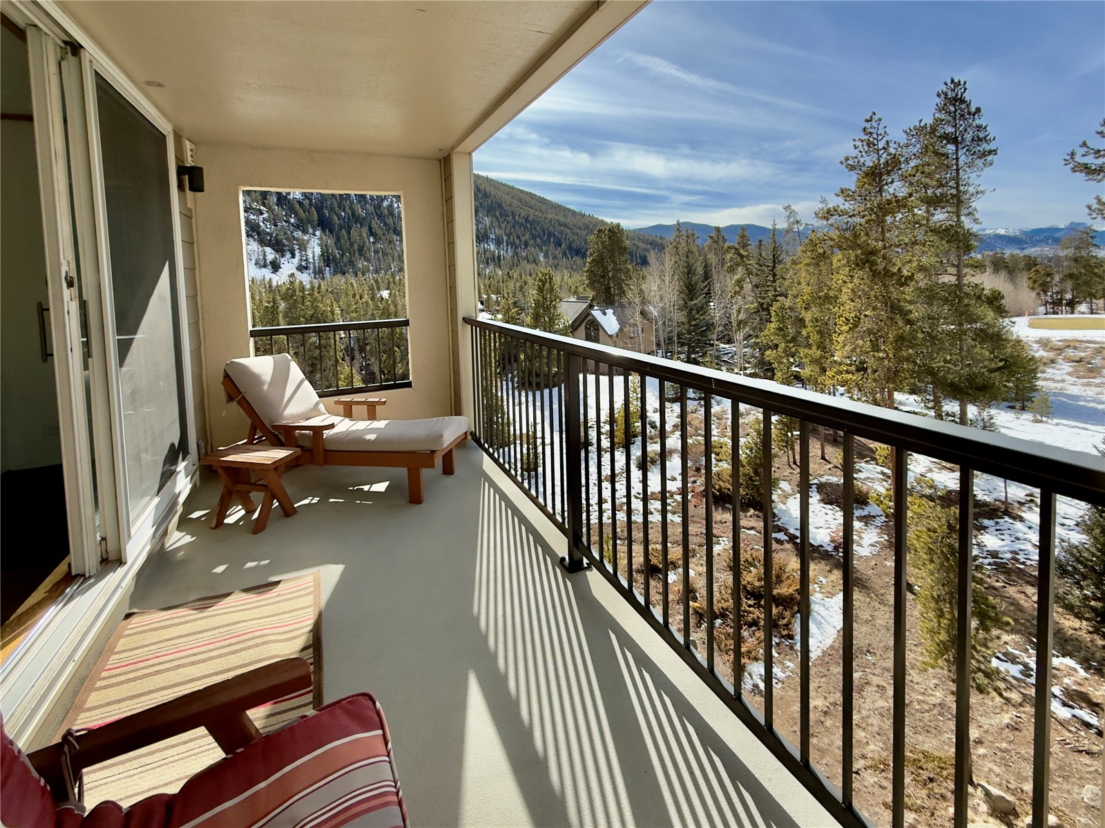 21640 Highway 6, Unit 2124 Keystone, CO 80435 - Photo 36 of 49 Enjoy Coffee & beverages here!