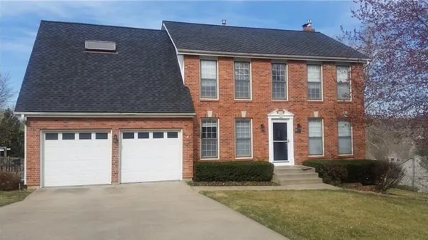 $500,000 | 5014 Summit Street, Shawnee, KS 66216