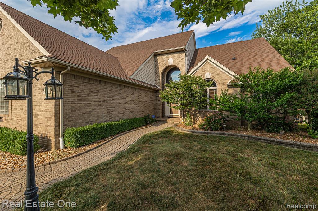 51992 Boland Road Chesterfield, MI 48047 - Photo 2 of 51