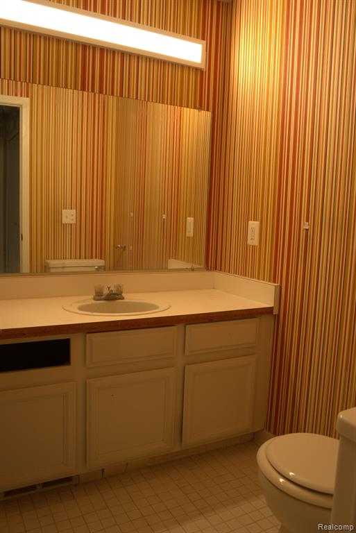 29640 Middlebelt Road, Unit 2603 Farmington Hills, MI 48334 - Photo 8 of 13