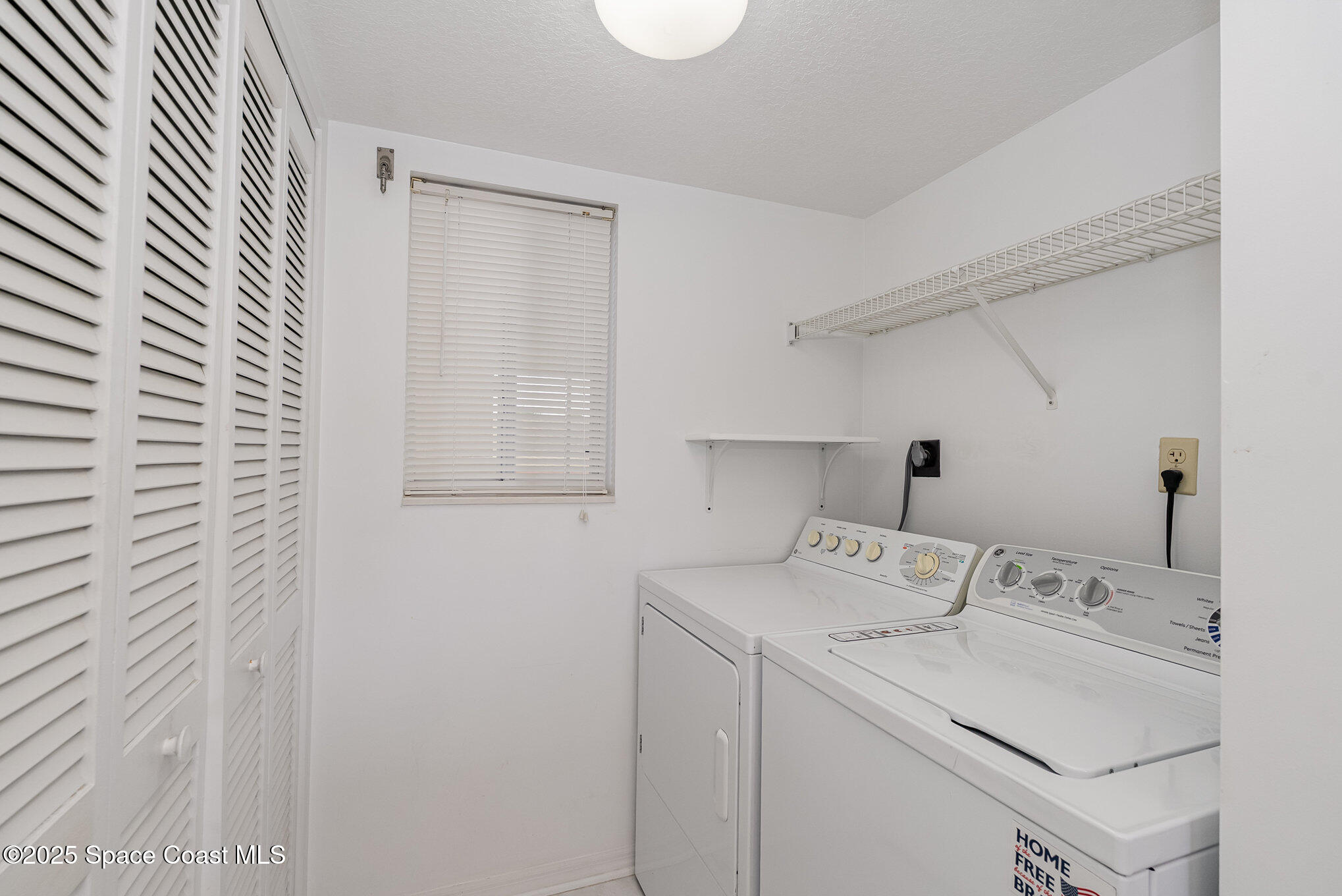 1410 Huntington Lane, Unit 1204 Rockledge, FL 32955 - Photo 15 of 30 Laundry