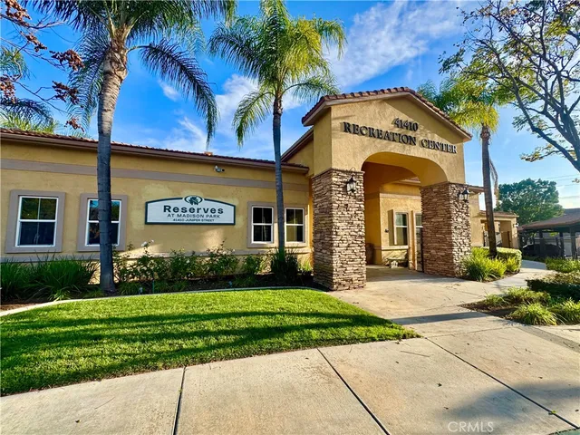 $399,999 | 41410 Juniper Street, Unit 3014, Murrieta, CA 92562