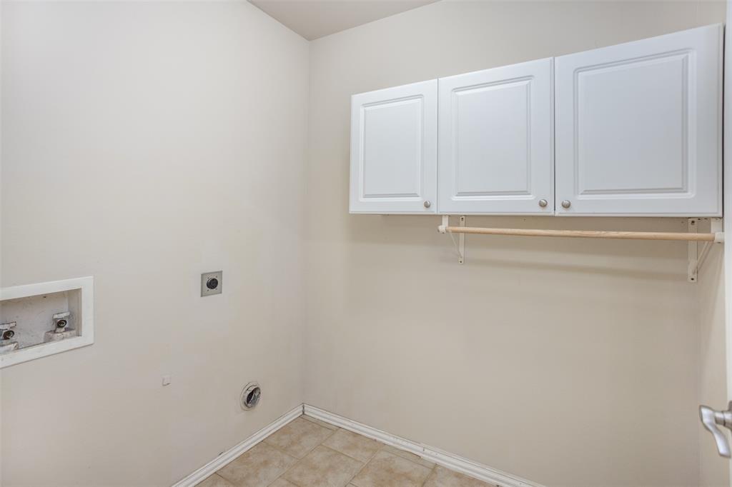 3511 Austin Street Gainesville, TX 76240 - Photo 12 of 25