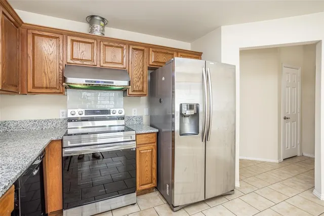 $255,000 | 3511 Austin Street, Gainesville, TX 76240