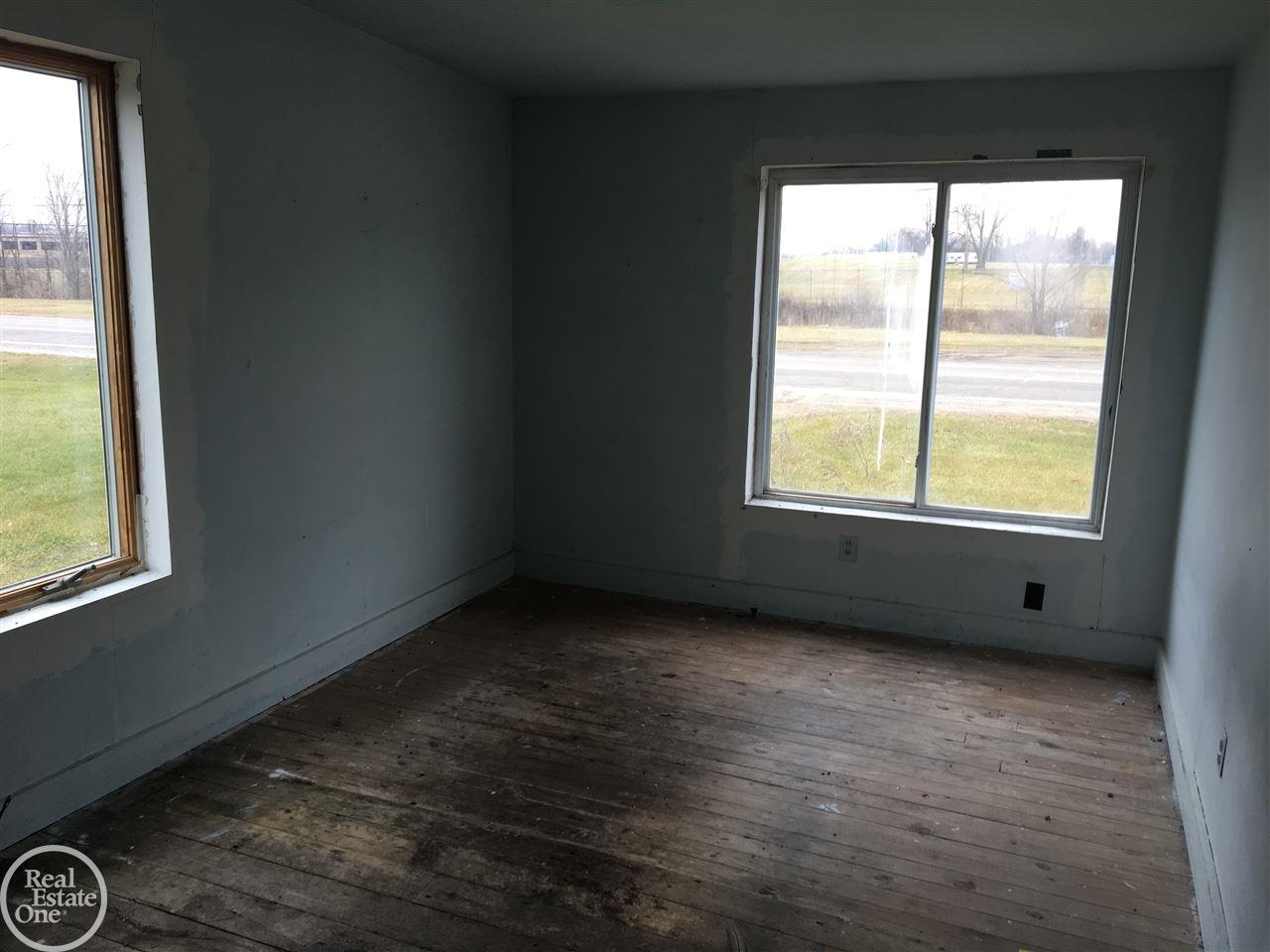 6006 State Road Fort Gratiot, MI 48059 - Photo 14 of 18 Gallery Image 14