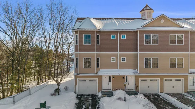 $430,000 | 81 North High Street, Unit 10, Derry, NH 03038