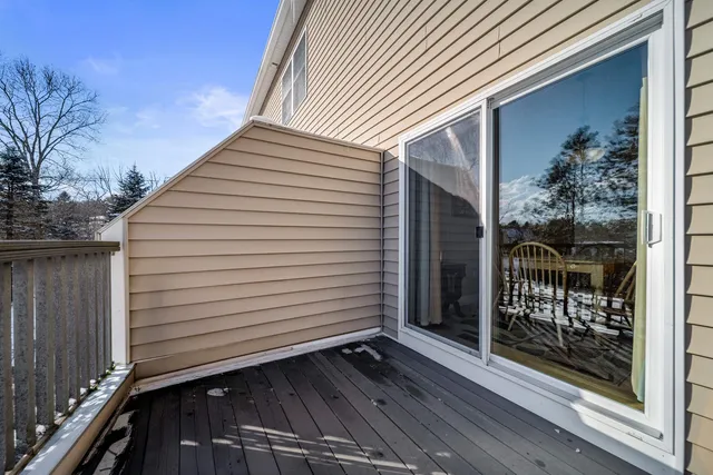 $430,000 | 81 North High Street, Unit 10, Derry, NH 03038