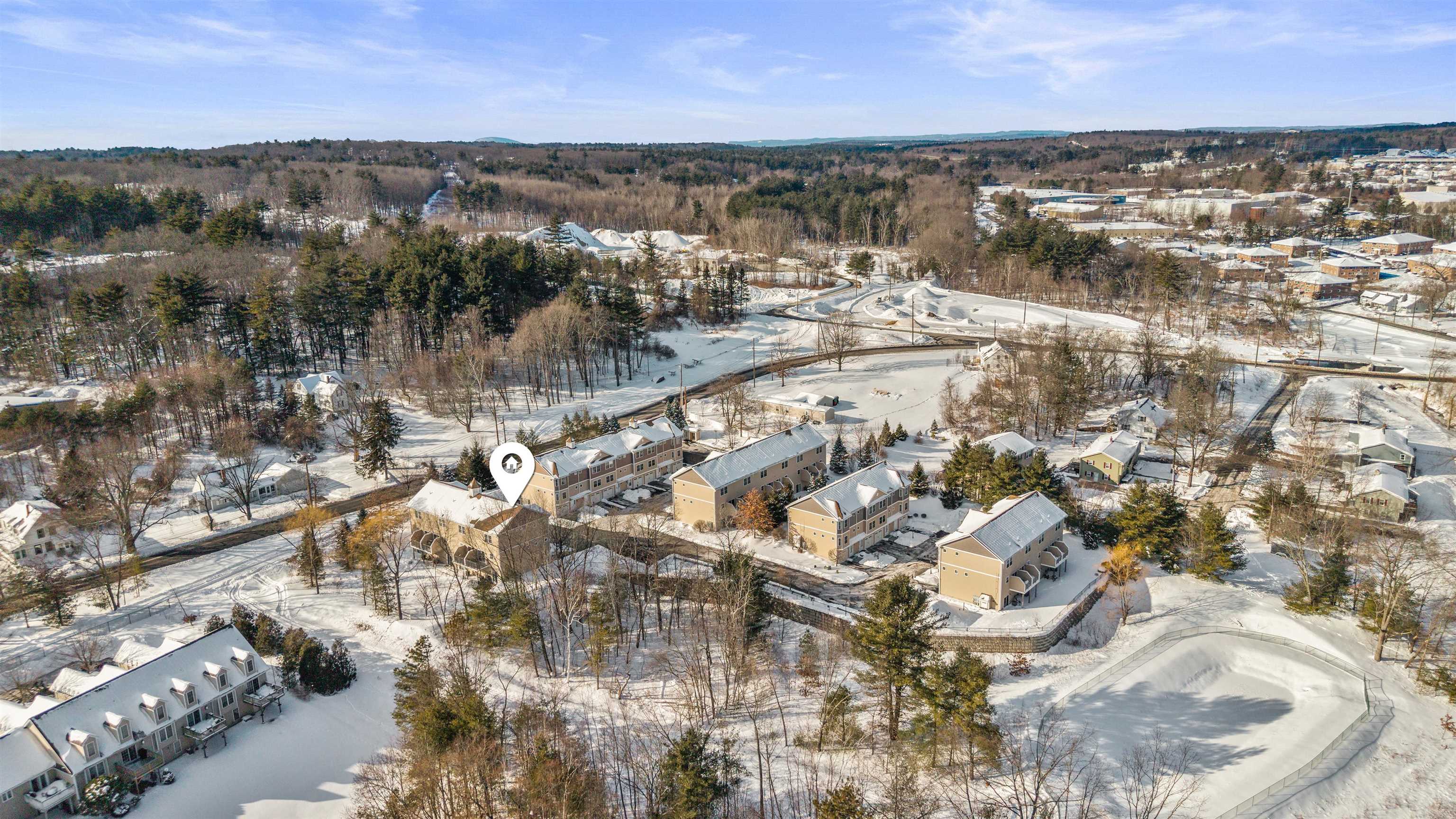 81 North High Street, Unit 10 Derry, NH 03038 - Photo 36 of 39