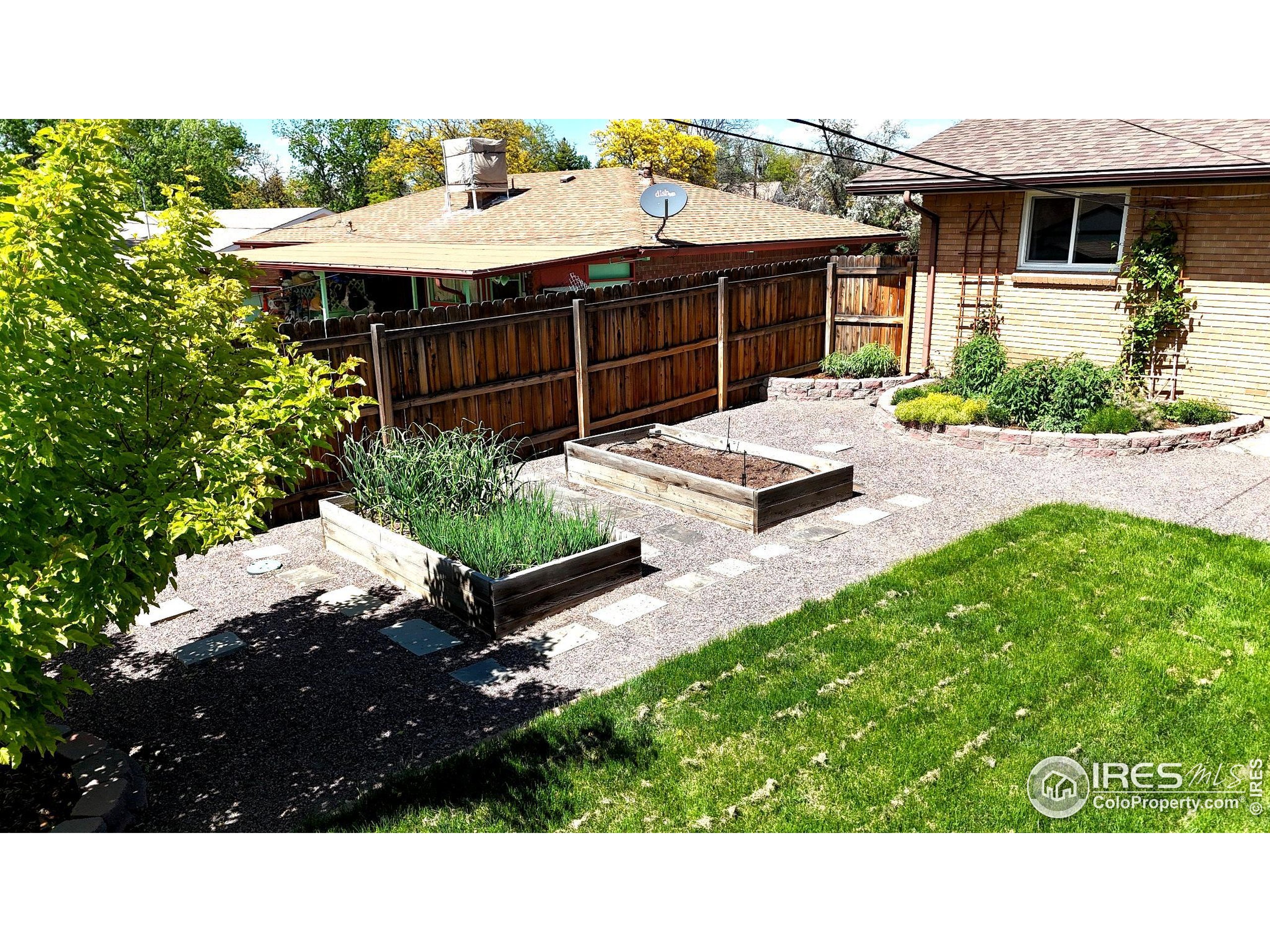 9261 Julian Way Westminster, CO 80031 - Photo 32 of 33 a balcony with table and chairs