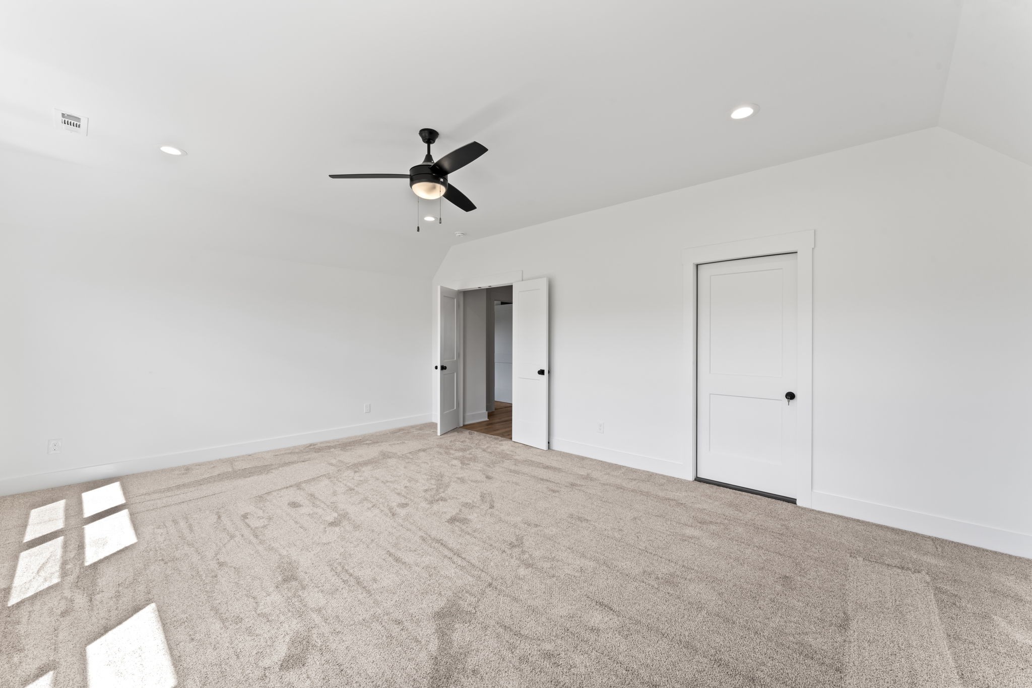 7340 Cobb Road Christiana, TN 37037 - Photo 43 of 51 Gallery Image 43