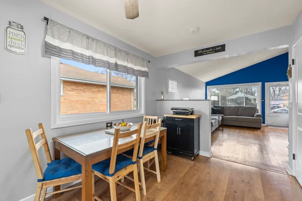 $360,000 | 216 North Lombard Avenue, Lombard, IL 60148