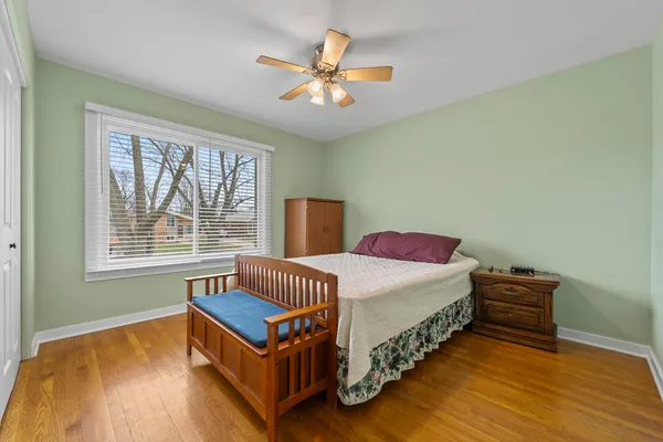 $360,000 | 216 North Lombard Avenue, Lombard, IL 60148
