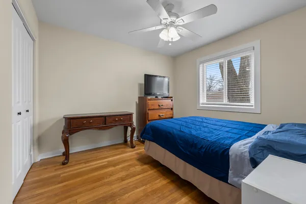 $360,000 | 216 North Lombard Avenue, Lombard, IL 60148