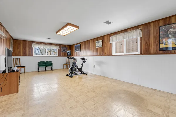 $360,000 | 216 North Lombard Avenue, Lombard, IL 60148