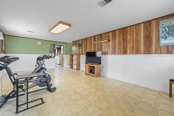 $360,000 | 216 North Lombard Avenue, Lombard, IL 60148