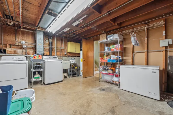 $360,000 | 216 North Lombard Avenue, Lombard, IL 60148