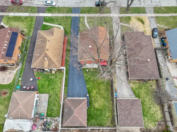 $360,000 | 216 North Lombard Avenue, Lombard, IL 60148