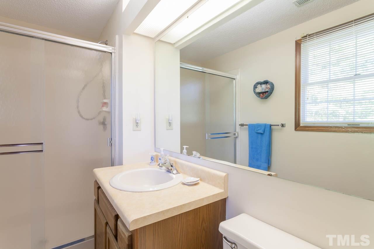 136 Benedict Lane Raleigh, NC 27614 - Photo 15 of 22