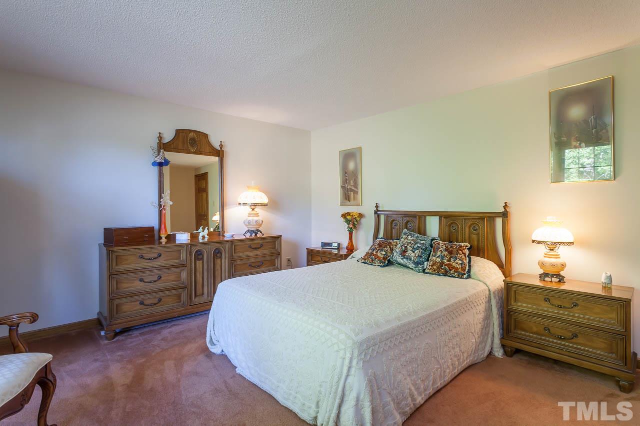 136 Benedict Lane Raleigh, NC 27614 - Photo 16 of 22
