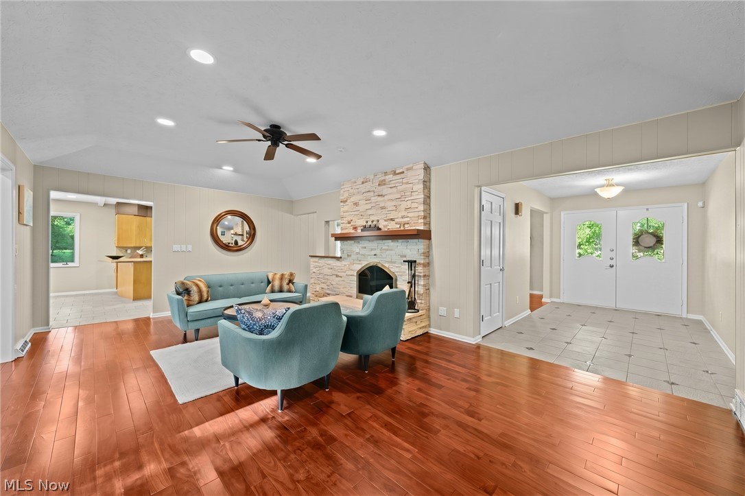 4830 Som Center Road Moreland Hills, OH 44022 - Photo 11 of 48